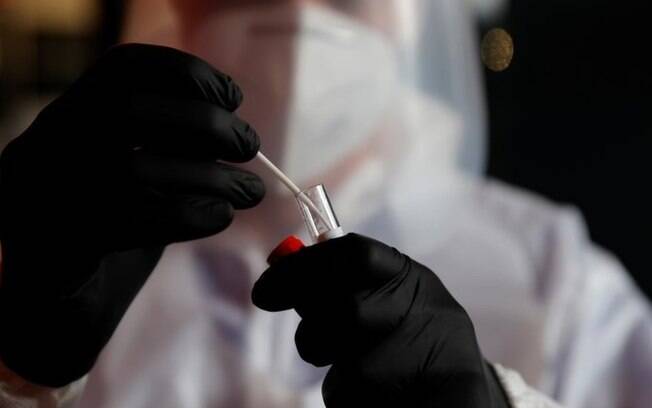 Frana detecta primeiro caso de nova variante do coronavrus