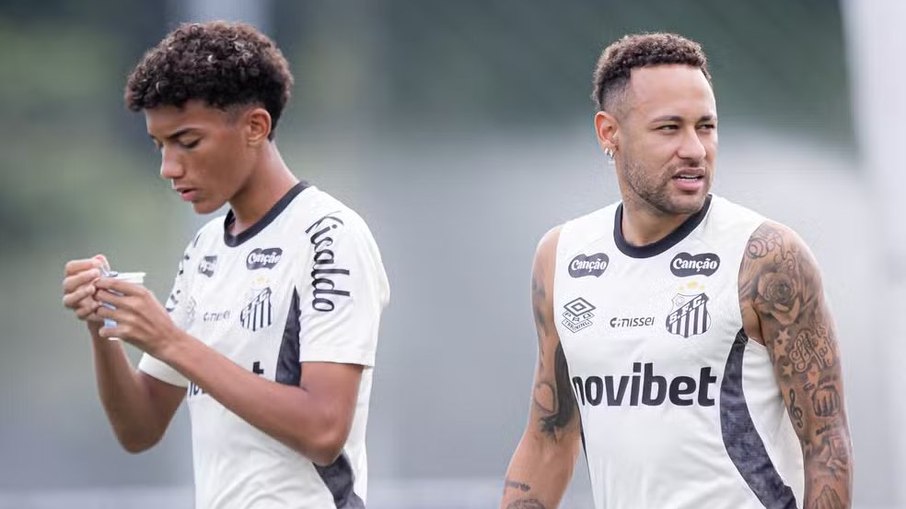 Robinho Jr. e Neymar brigaram em treino no último domingo