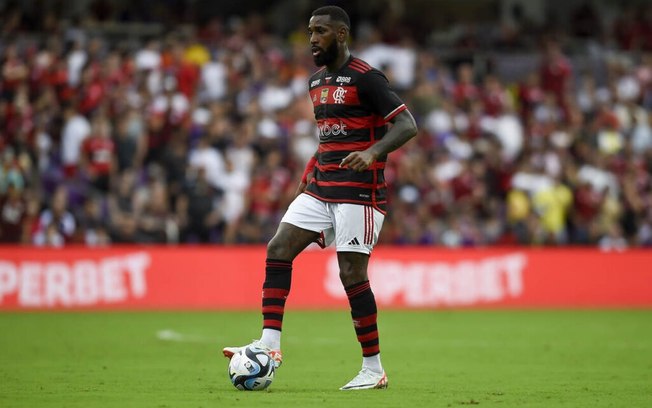 Gerson em campo pelo Flamengo