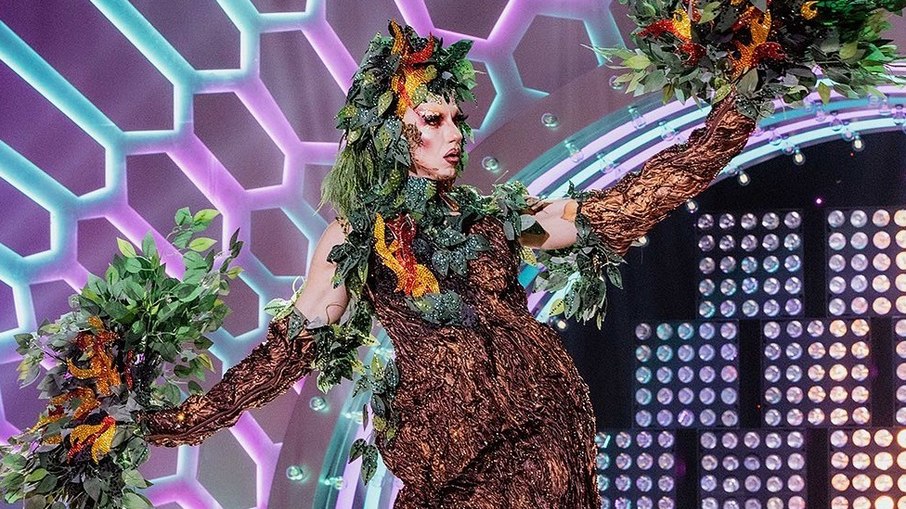 Drag Race Brasil é renovado para a segunda temporada