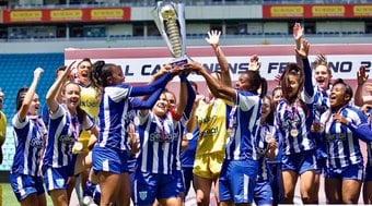 Jogadoras%20denunciam%20tradicional%20clube%20de%20futebol