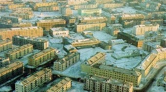 Cidade%20%22fantasma%22%20tem%20casas%20por%20menos%20de%201%20real