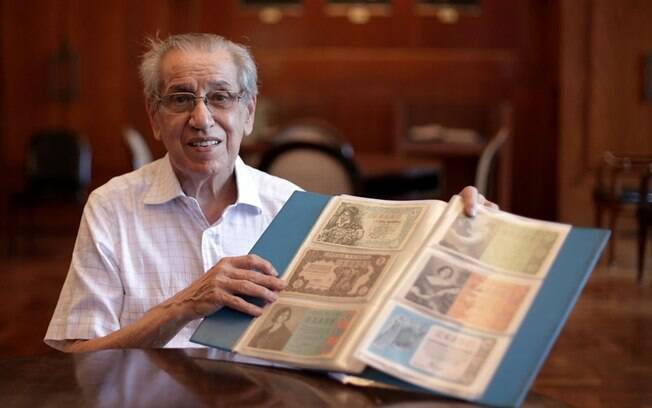 Paixão do paulistano Sylvio Luongo por bilhetes de loteria começou após duas décadas tomando conta da lotérica do pai