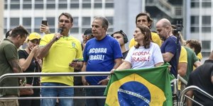 Propaganda antecipada: PT aciona TSE contra Flávio Bolsonaro