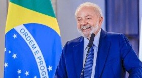Lula chega ao Rio de Janeiro para cúpula do Mercosul