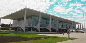 Grupo extremista planejava atacar Planalto e debate eleitoral