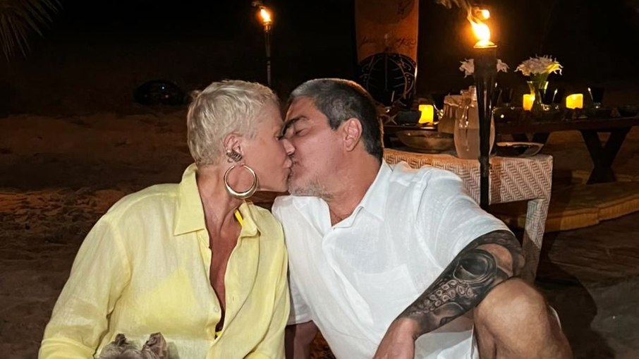 Xuxa Meneghel e Junno Andrade