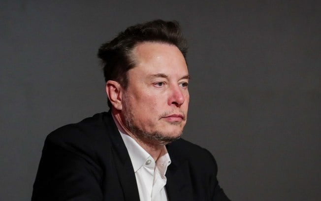 Elon Musk destila transfobia ao se referir a sua filha: “morreu”