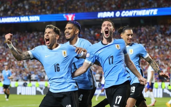 Uruguai se garante em primeiro no Grupo C e Panamá tem classificação inédita para as quartas