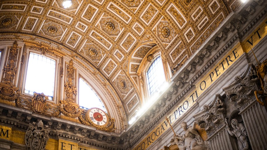 Basílica de São Pedro, Praça de São Pedro, Cidade do Vaticano Basílica de São Pedro, Praça de São Pedro, Cidade do Vaticano
