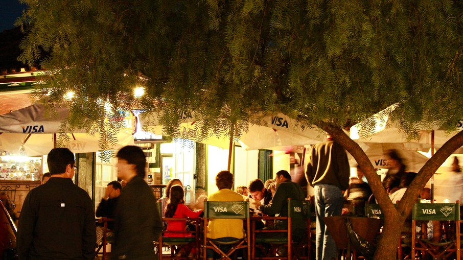 Vida noturna em bares em Tiradentes