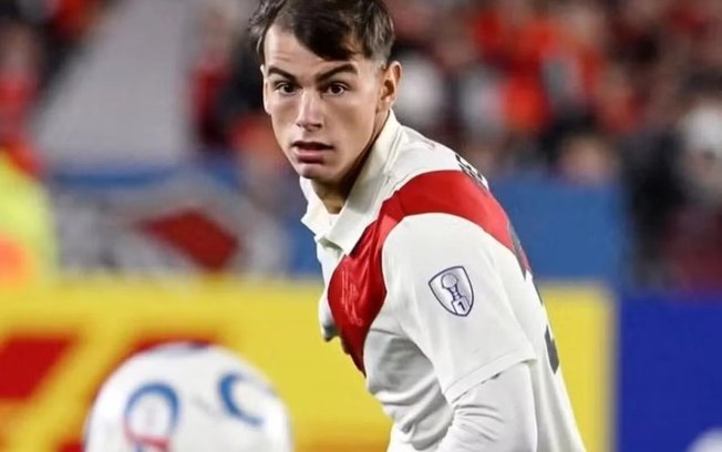 Freitas figura como uma joia do River 