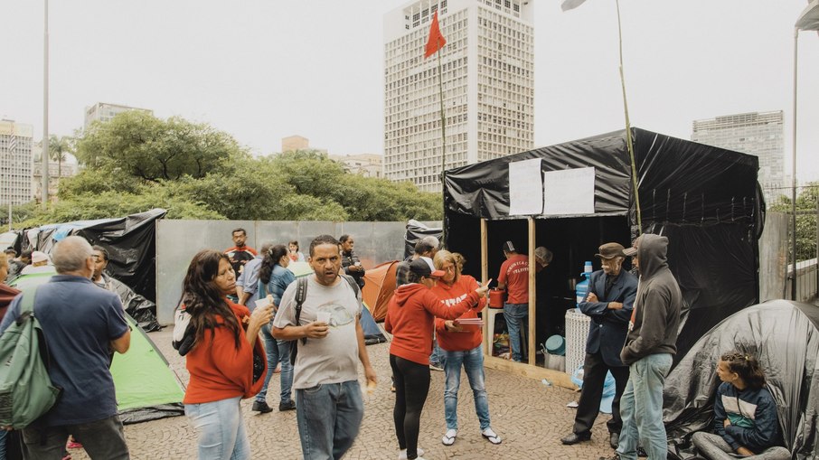 MTST durante acampamento em frente a Prefeitura de São Paulo