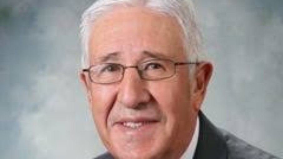 Larry Larrañaga morreu aos 80 anos, após ter sido diagnosticado com a doença de Creutzfeldt-Jakob.