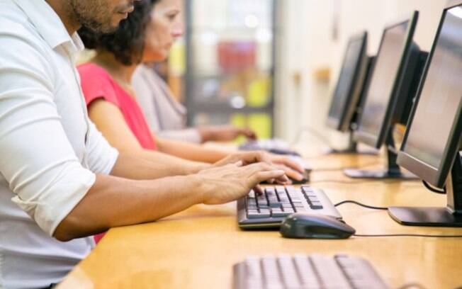 Pandemia motiva novos investimentos em aprendizagem 100% online