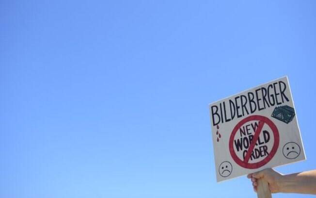 Alguns associam os Illuminati com o grupo Bilderberg