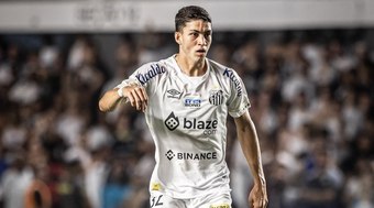 Jair%20cobra%20valores%20n%C3%A3o%20recebidos%20e%20estuda%20acionar%20Santos%20na%20Fifa