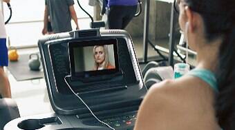 Entenda como a internet mudou a forma como você vê séries e até clipes de música