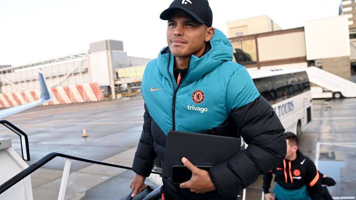 Thiago Silva tem contrato até o fim da próxima temporada