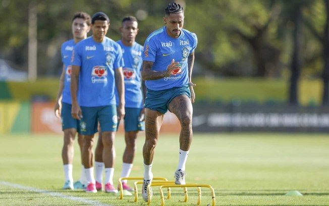 Raphinha chega à Seleção após sequência de destaque no Barcelona
