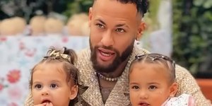 Neymar compartilha clique raro com as filhas; veja