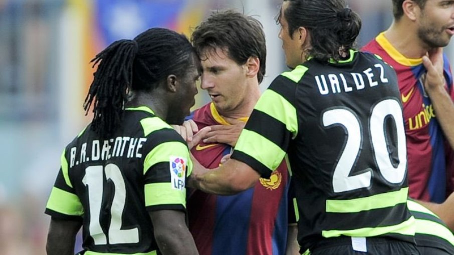Messi e Roystons se desentendendo há anos atrás Messi e Roystons se desentendendo há anos atrás