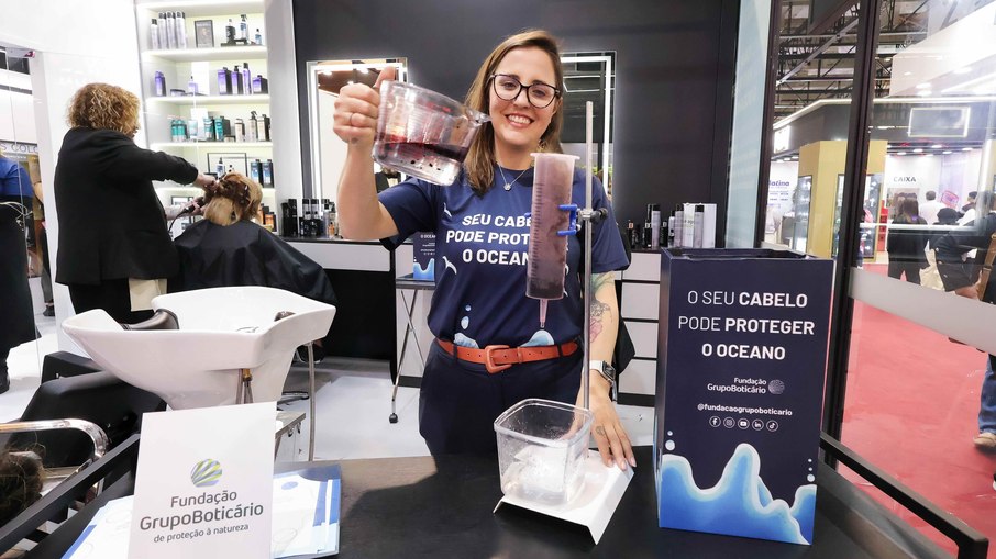 Ação na Beauty Fair 2025 recolheu cabelos de voluntários Ação na Beauty Fair 2025 recolheu cabelos de voluntários