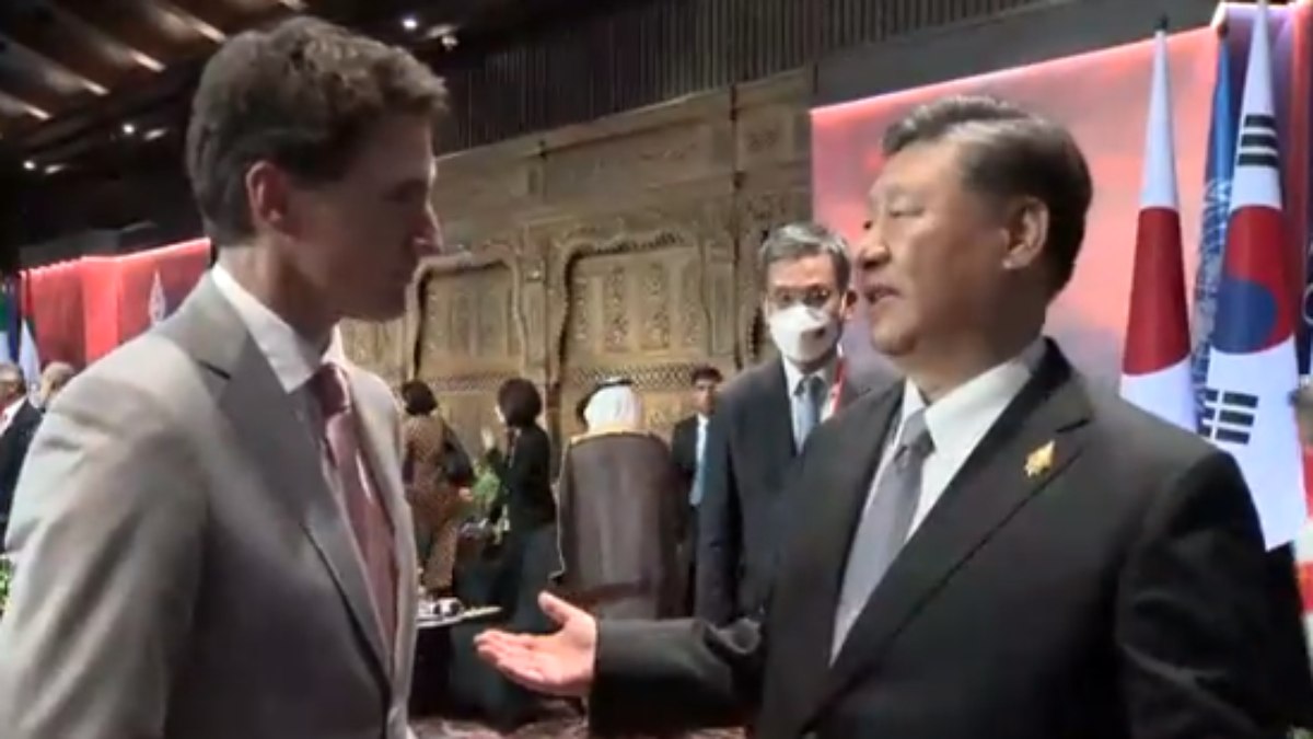 Justin Trudeau e Xi Jinping conversaram após uma reunião fechada no G20