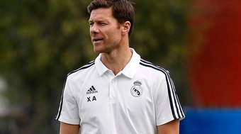 Real%20Madrid%20anuncia%20Xabi%20Alonso%20como%20novo%20t%C3%A9cnico