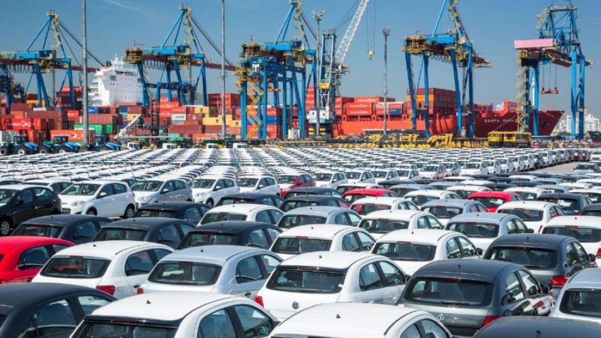 Tarifaço de Trump atinge veículos e ameaça exportações do Brasil