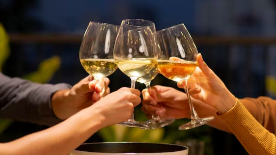 Fim de ano: 5 maneiras de minimizar os efeitos do álcool