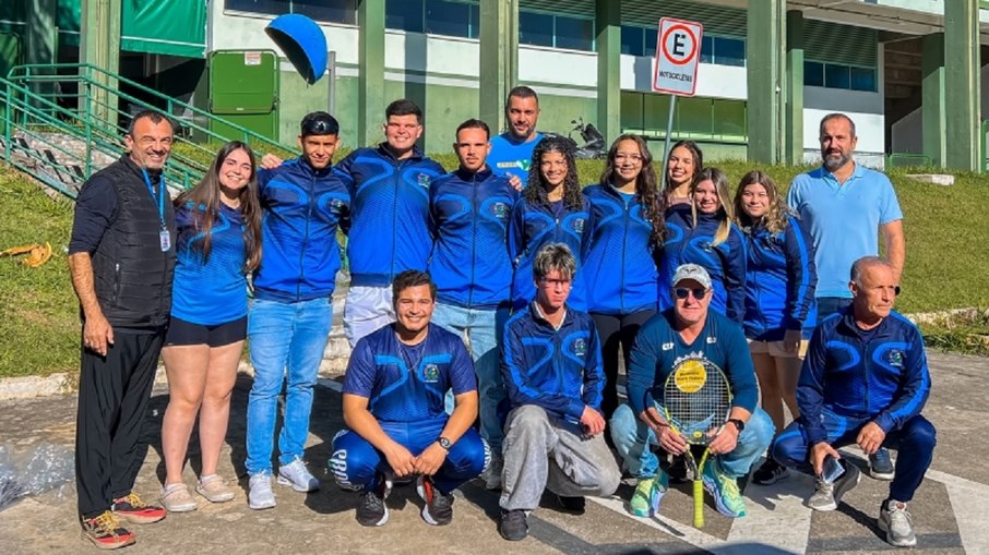 Equipe valinhense reúne 107 atletas, sendo 69 homens e 38 mulheres Equipe valinhense reúne 107 atletas, sendo 69 homens e 38 mulheres