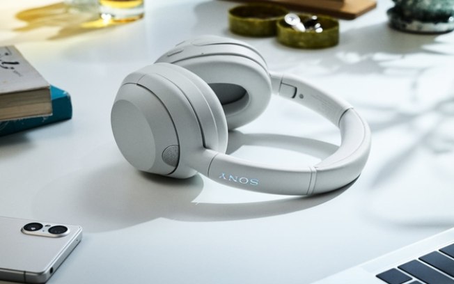 Sony lança fones ULT Wear e linha de áudio com caixas de som