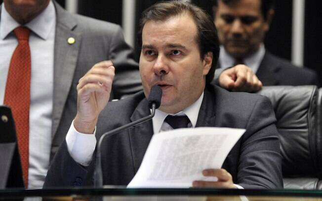 Presidente da Câmara dos Deputados, Rodrigo Maia, quer agilizar a tramitação da reforma trabalhista na Casa