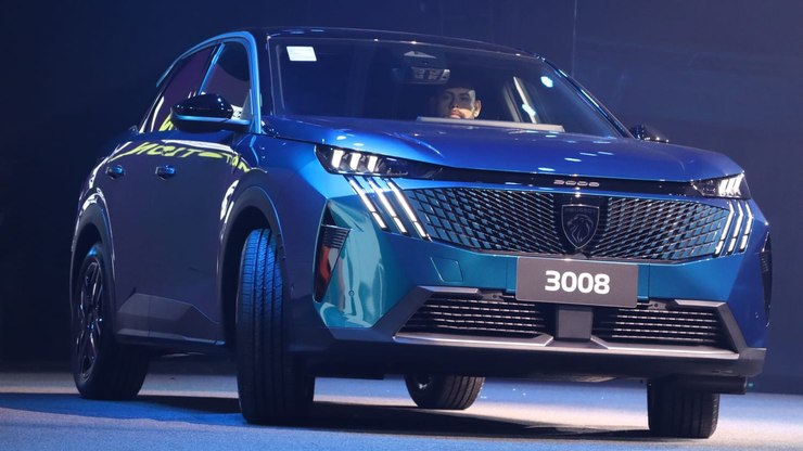 Peugeot apresenta e-208 GTI, conceito Inception e novo 3008 GT