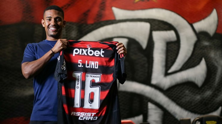 Flamengo anuncia a contratação do atacante Samuel Lino