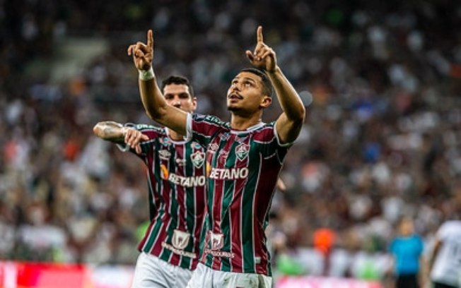 André vibra com Ganso em partida do Fluminense
