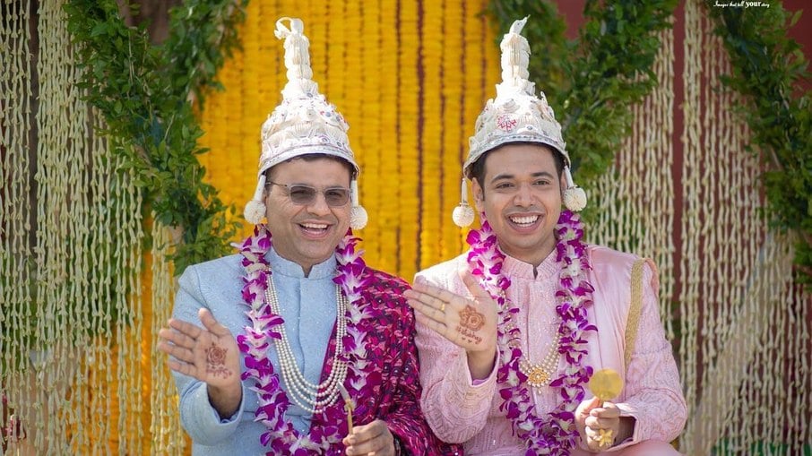 Supriyo Chakraborty e Abhay Dang se casaram há um ano sem o reconhecimento legal da união