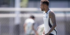 Agente de Neymar pressiona Ancelotti por convocação para Copa