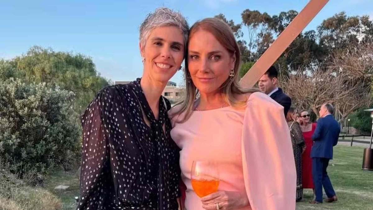 Heloísa Périssé assume namoro com diretora de TV