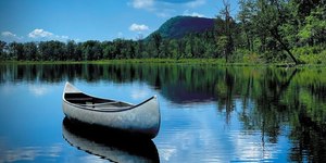 Sexta-feira 13: lago usado no filme de terror recebe visitação