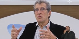 Ultraprocessados são como cigarro, diz professor da USP