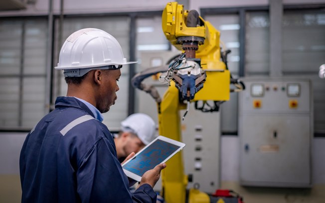 Automação amplia demanda por profissionais de tecnologia