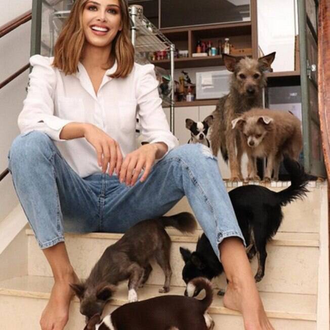 Bruna Zanardo é mãe de 30 pets