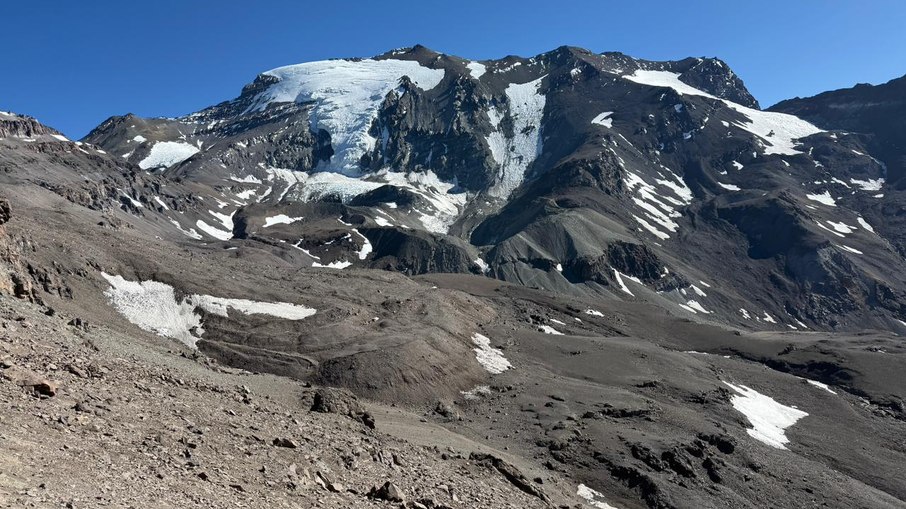 O cerro Plomo, no Chile O cerro Plomo, no Chile