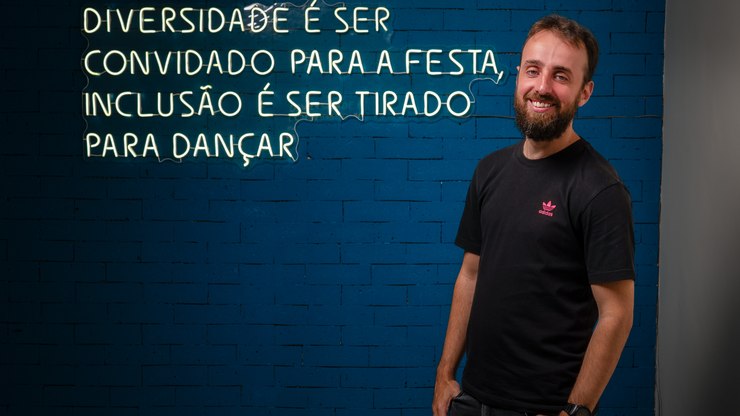 We e Fibra.ag contratam novos líderes criativos no Brasil
