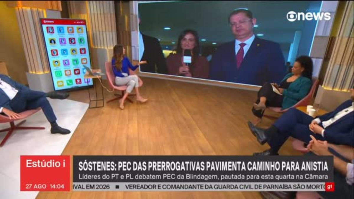 Jornalista interrompe deputado e bate-boca marca entrevista na GloboNews Jornalista interrompe deputado e bate-boca marca entrevista na GloboNews