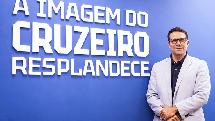 Ex-árbitro assume função inusitada no Cruzeiro