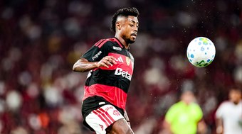 Flamengo bate recorde de escanteios no 1º tempo em 2026