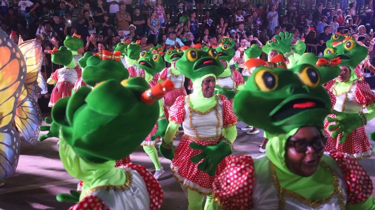 Império de Charitas é a campeã do Carnaval de Niterói 2026